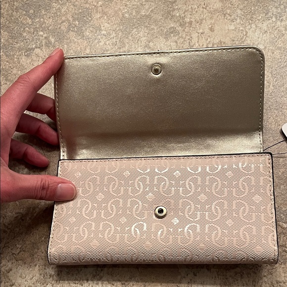 GUESS Light Pink Patterned Wallet - Picture 2 of 8